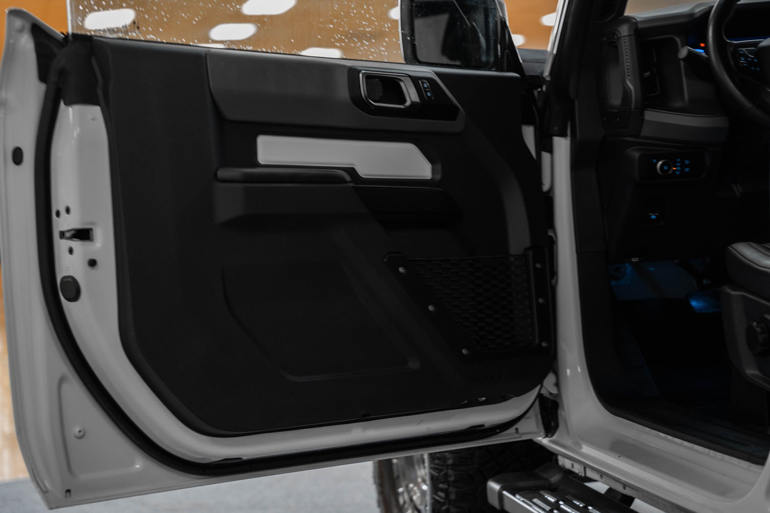 Certified 2024 Ford Bronco Big Bend image 39