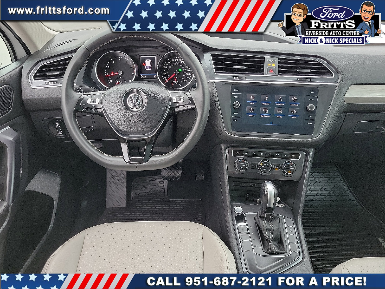 Used 2021 Volkswagen Tiguan SE w/ Panoramic Sunroof Package FWD image 5