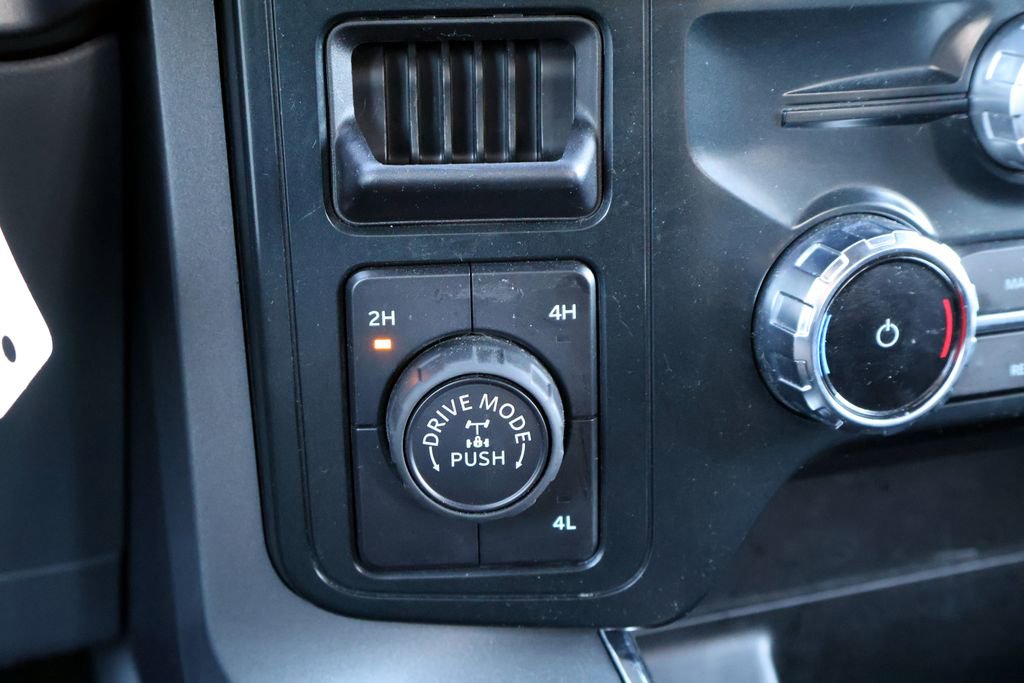 Certified 2025 Ford F150 XLT w/ Equipment Group 301A Standard image 6