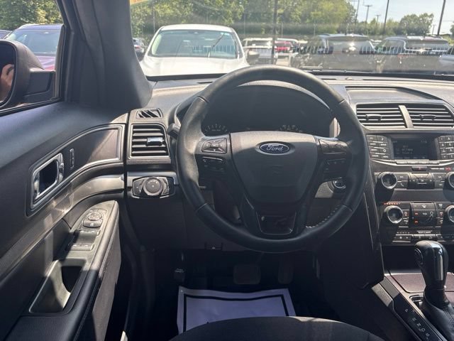 Certified 2019 Ford Explorer XLT AWD/4WD image 15