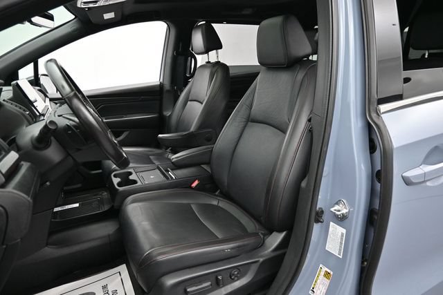 Used 2025 Honda Odyssey Sport-L image 12