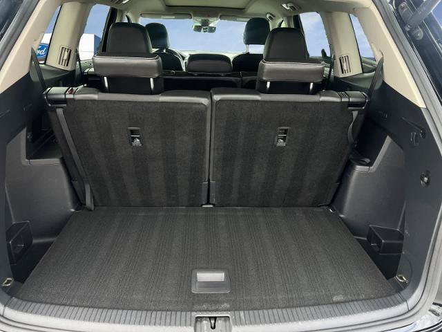Used 2023 Volkswagen Atlas SEL AWD/4WD image 19