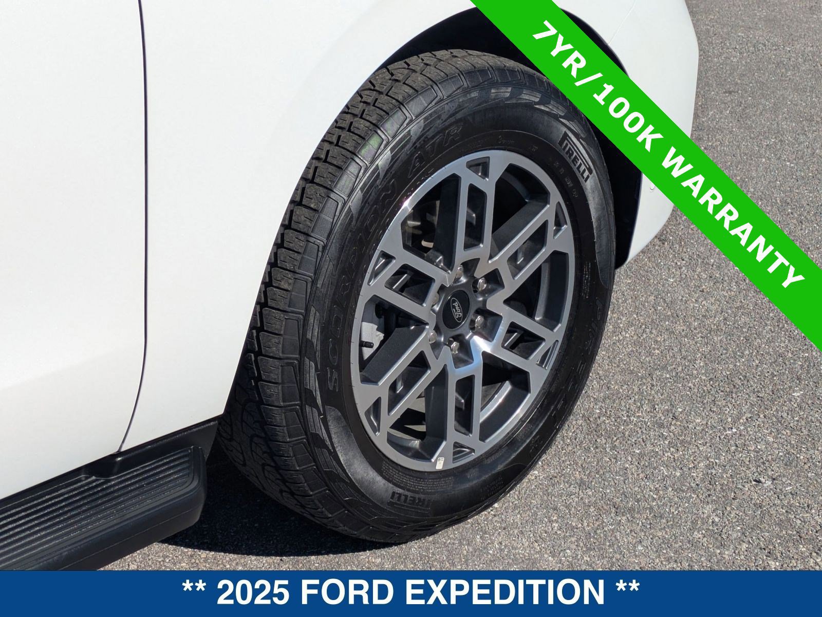 Certified 2025 Ford Expedition Active image 13