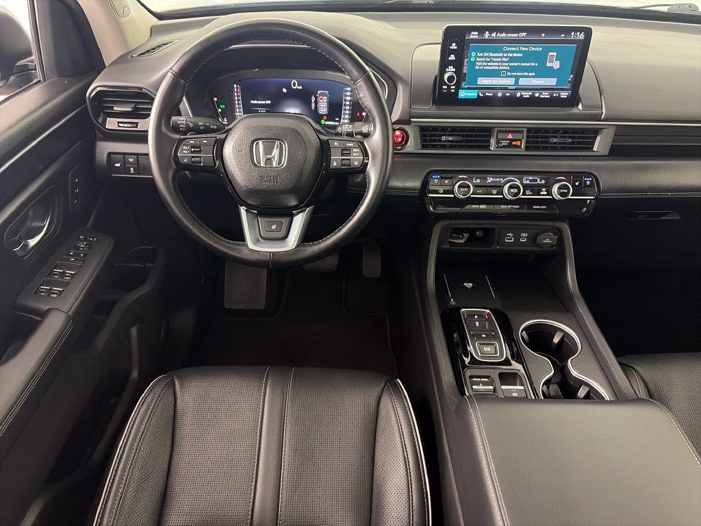 Used 2023 Honda Pilot Elite image 14