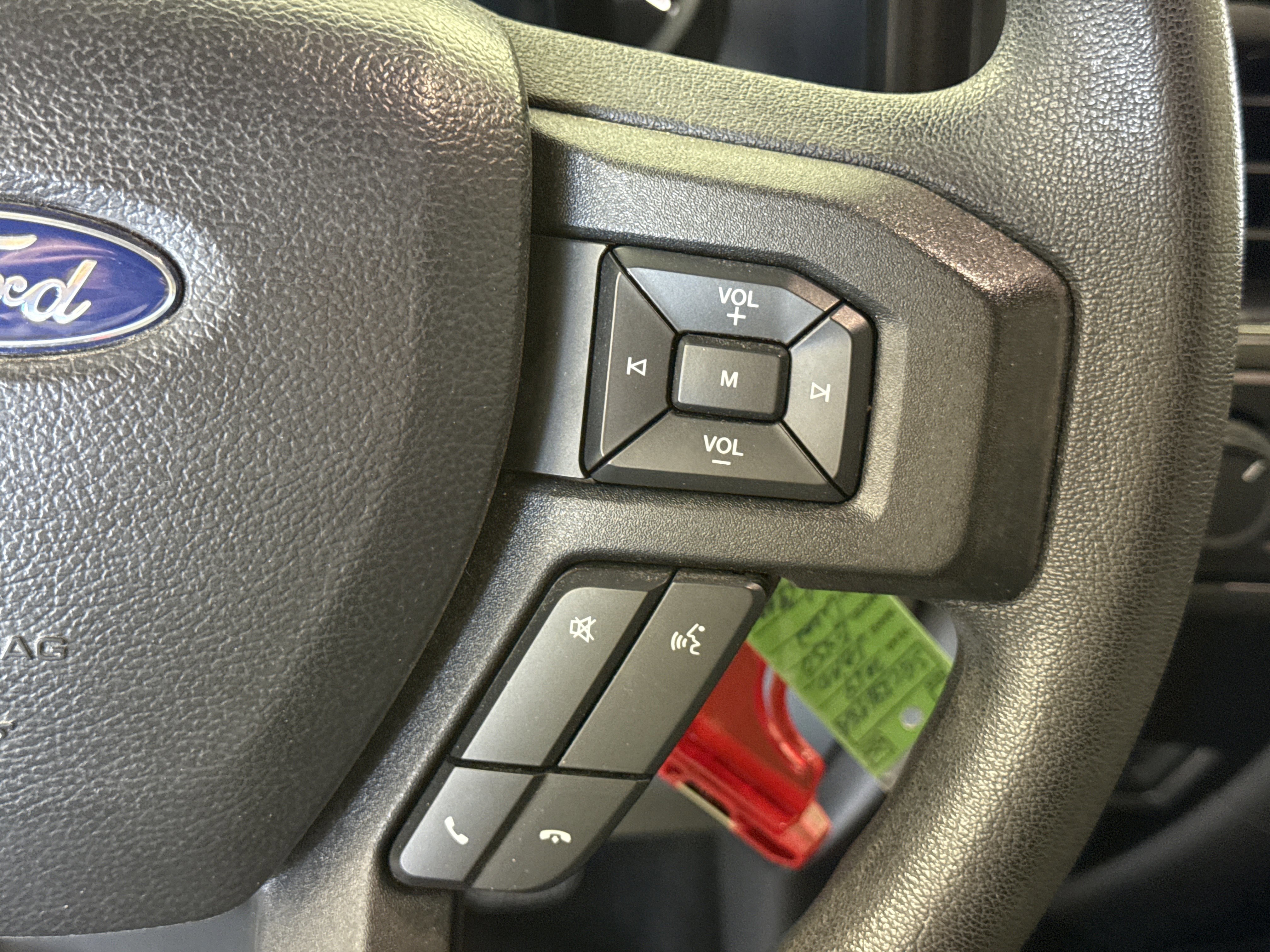 Certified 2019 Ford F150 XLT image 25