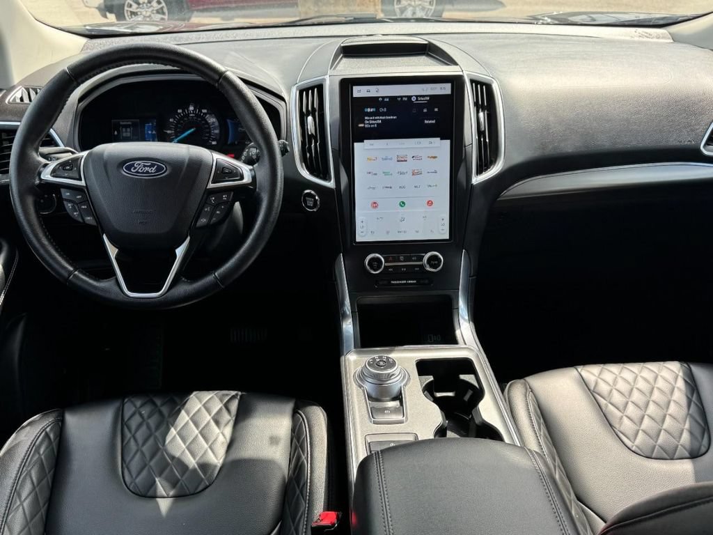 Certified 2024 Ford Edge Titanium AWD/4WD image 11