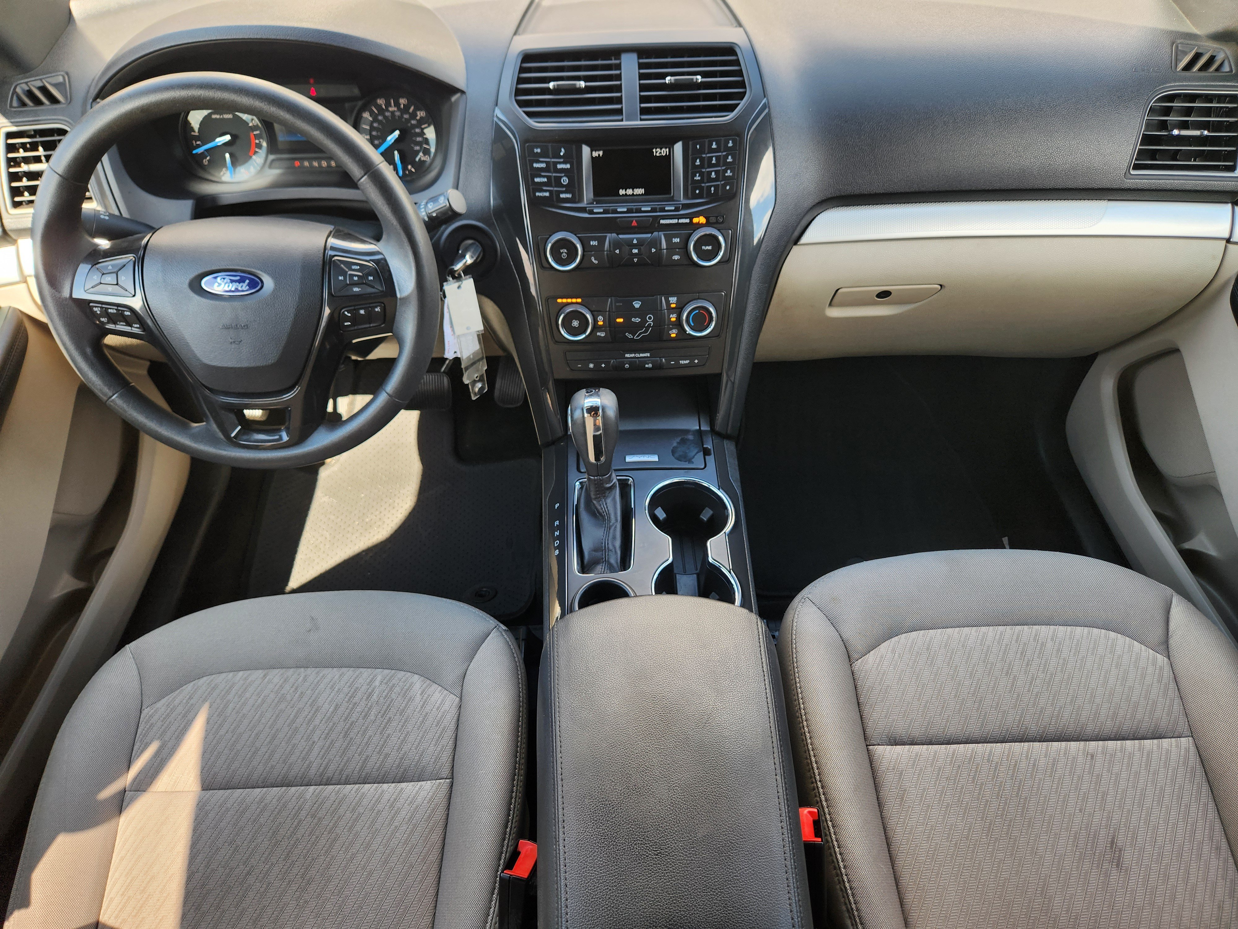 Certified 2018 Ford Explorer FWD image 20