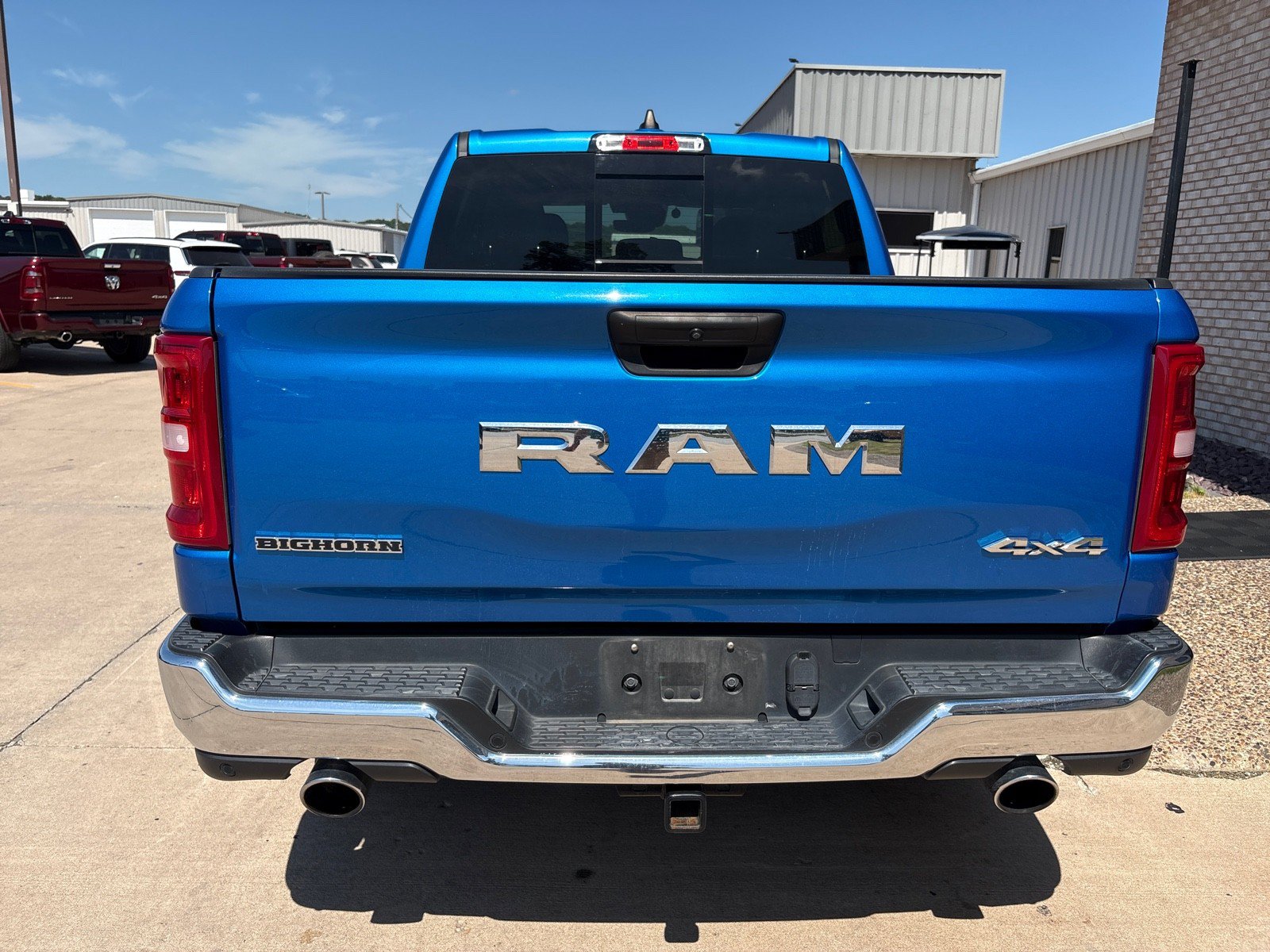 Used 2025 RAM 1500 Big Horn AWD/4WD image 9