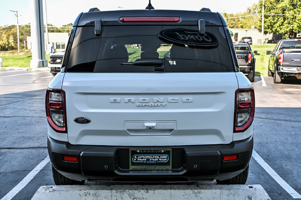 Certified 2025 Ford Bronco Sport Outer Banks w/ Outer Banks Tech Package+ AWD/4WD image 7