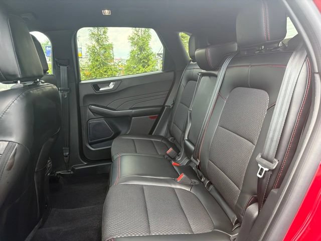 Certified 2024 Ford Escape ST-Line w/ Tech Pack #1 AWD/4WD image 14