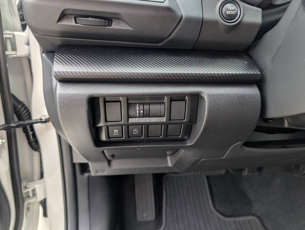 Used 2023 Subaru Crosstrek 2.0i Premium AWD/4WD image 19