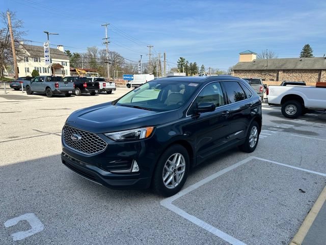 Certified 2023 Ford Edge SEL w/ Convenience Package AWD/4WD image 6