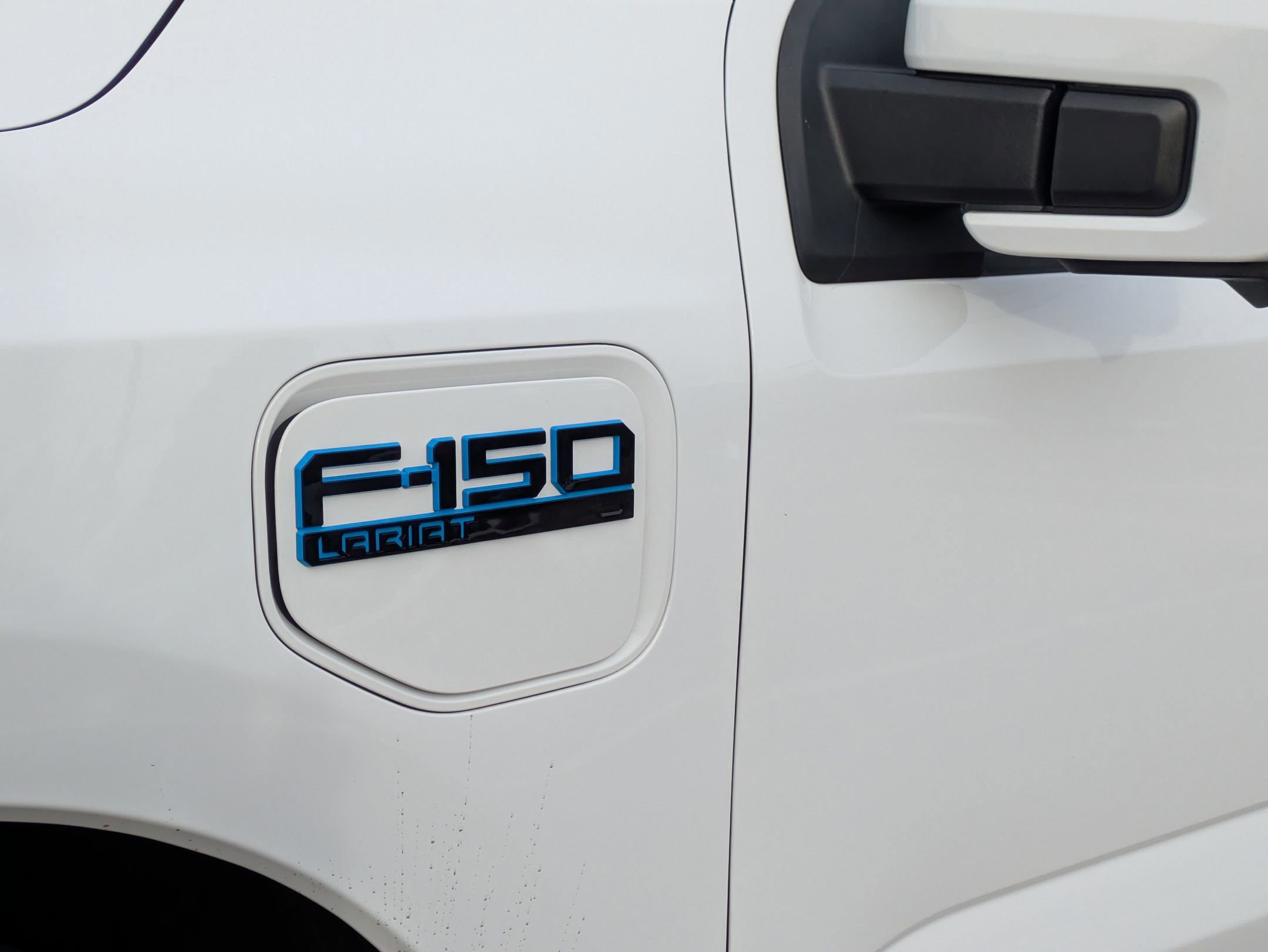 Certified 2024 Ford F150 Lightning Lariat image 14