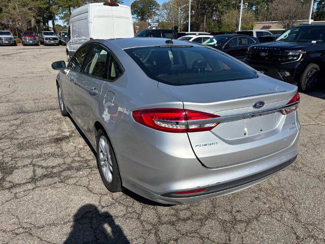 Certified 2018 Ford Fusion SE w/ Equipment Group 602A image 7