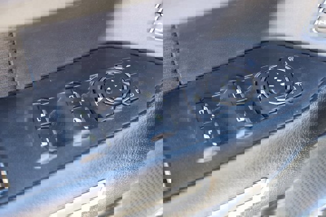 Certified 2019 Ford Expedition XLT image 17