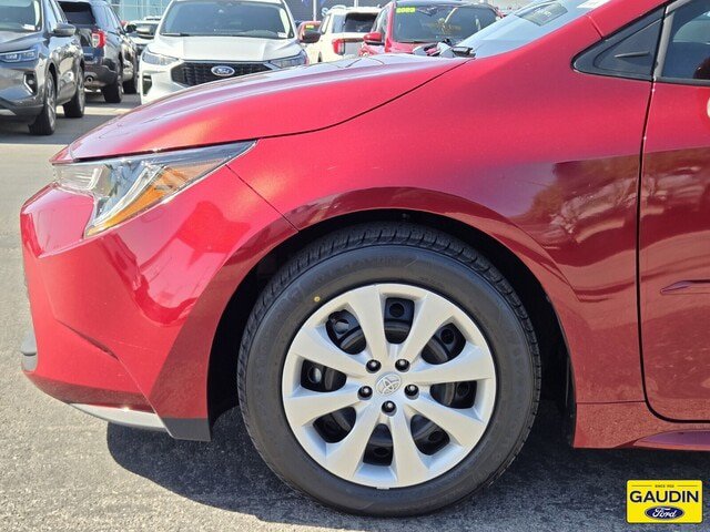 Used 2026 Toyota Corolla LE FWD image 8