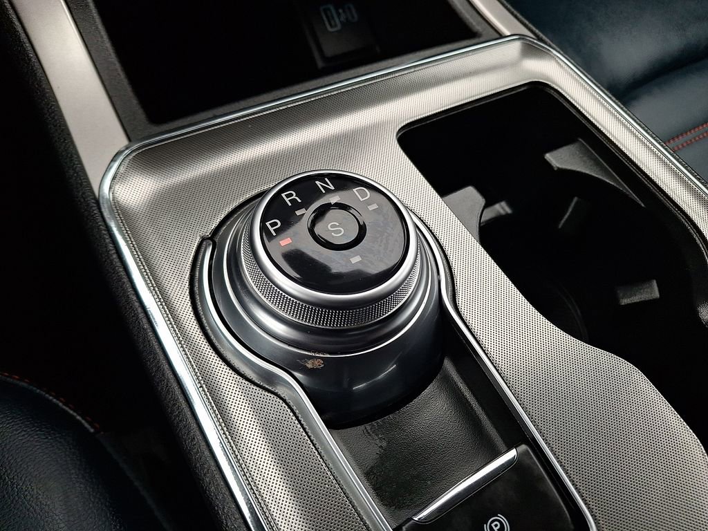 Certified 2022 Ford Edge SEL w/ Sport Appearance Package image 16