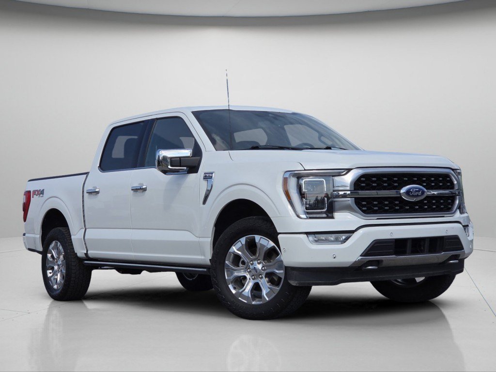 Certified 2022 Ford F150 Platinum w/ FX4 Off-Road Package AWD/4WD image 2