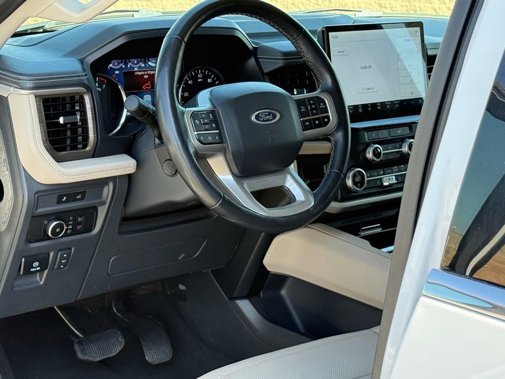 Certified 2024 Ford Expedition Limited RWD image 7