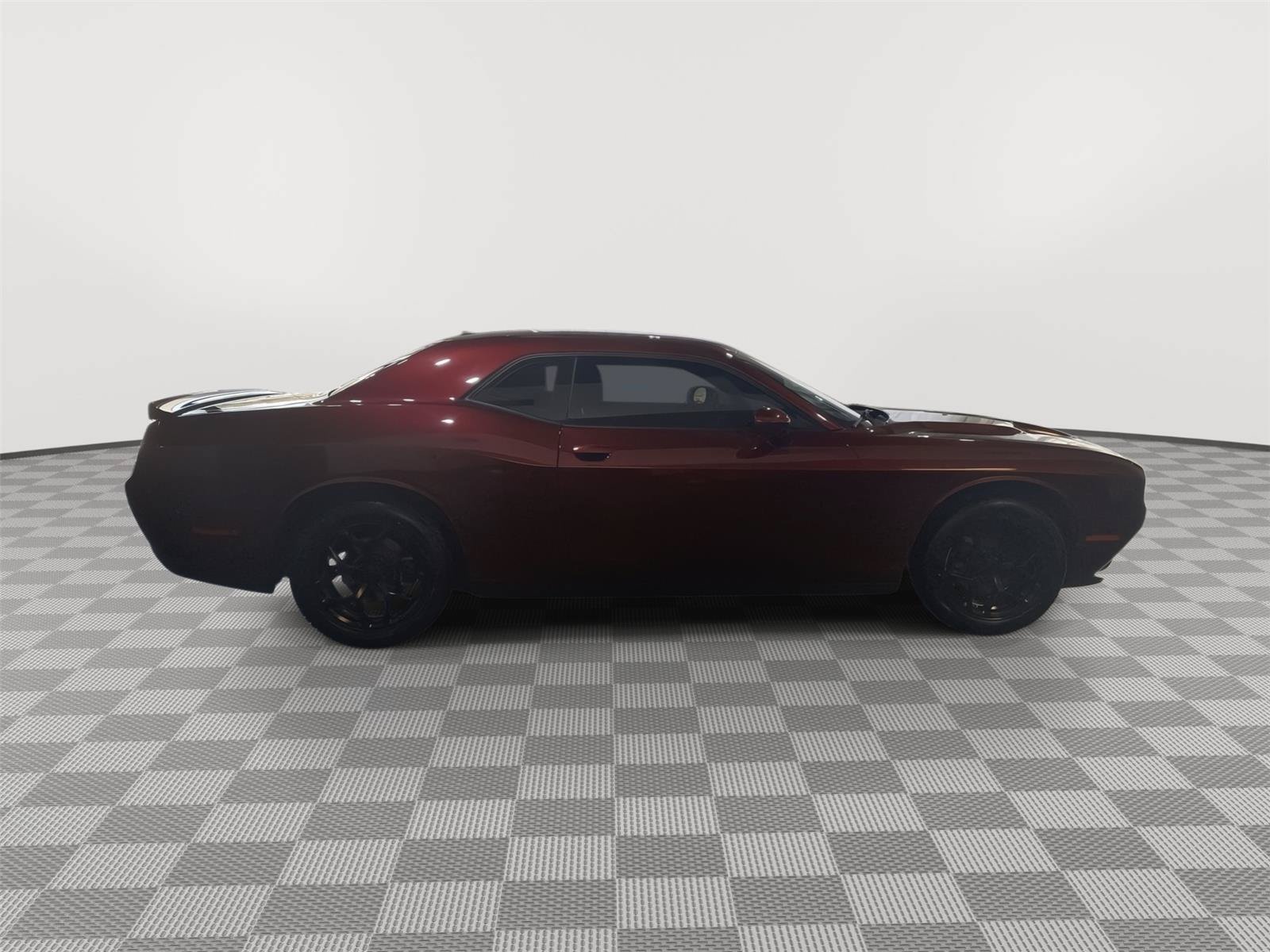 Used 2019 Dodge Challenger SXT RWD image 6