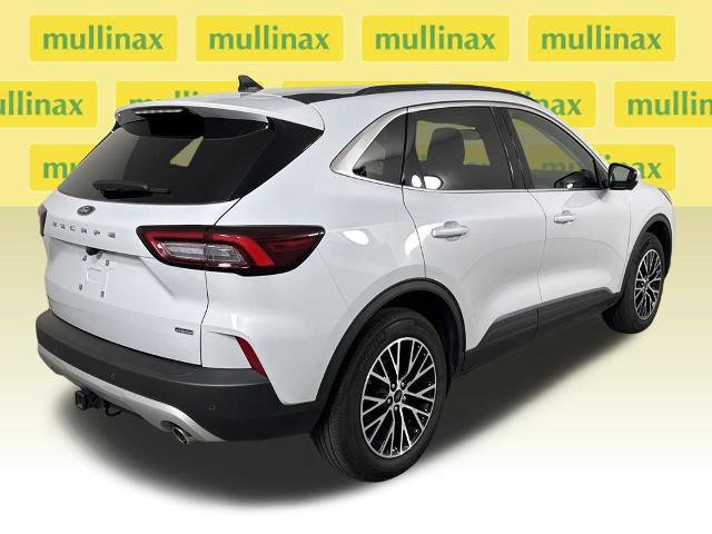 Certified 2025 Ford Escape SE w/ PHEV Premium Package image 4