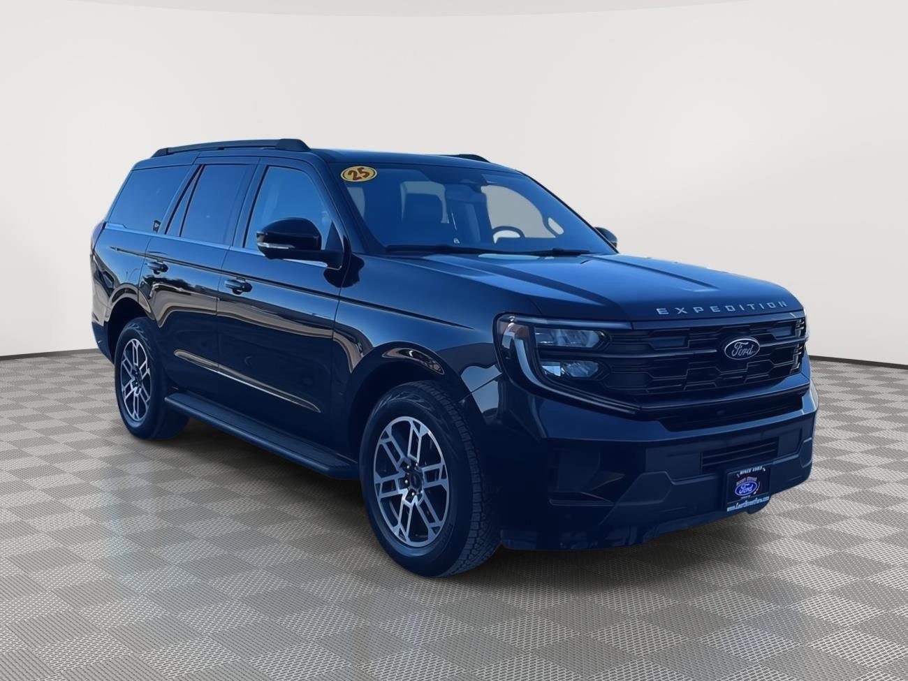 Certified 2025 Ford Expedition Active image 7