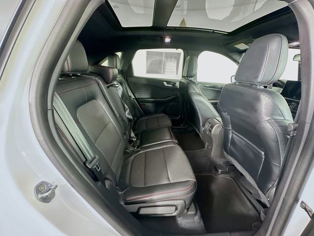 Certified 2023 Ford Escape ST-Line w/ Tech Pack #1 image 35