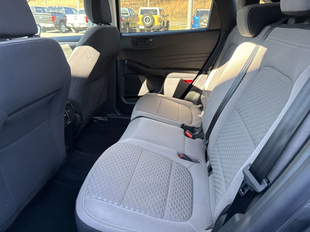 Certified 2022 Ford Escape SE image 24