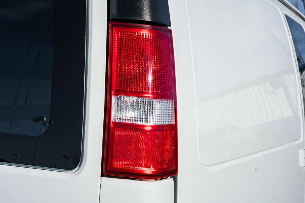 Used 2024 GMC Savana 2500 w/ Driver Convenience Package image 7
