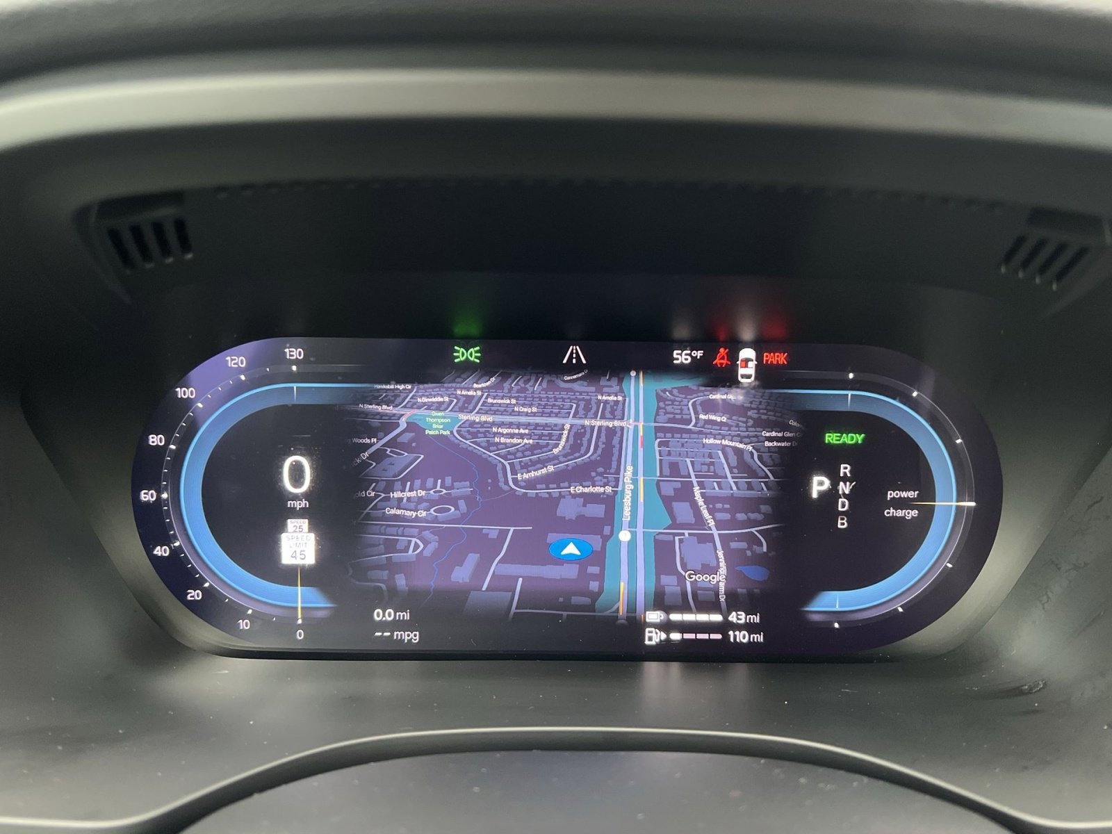 Used 2023 Volvo XC60 T8 Plus w/ Protection Package Premier image 17