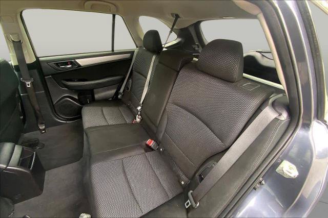 Used 2017 Subaru Outback 2.5i Premium AWD/4WD image 21