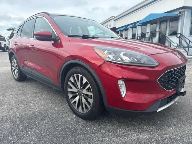 Certified 2020 Ford Escape Titanium FWD image 4