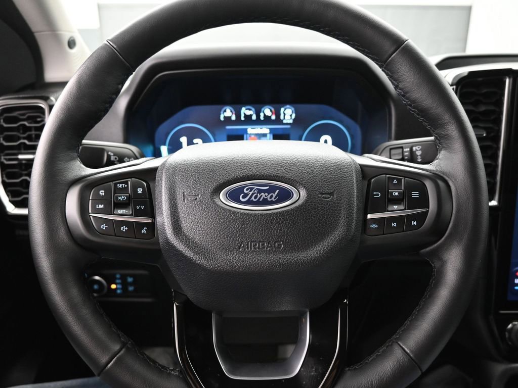 Certified 2024 Ford Ranger Lariat w/ FX4 Off-Road Package image 41