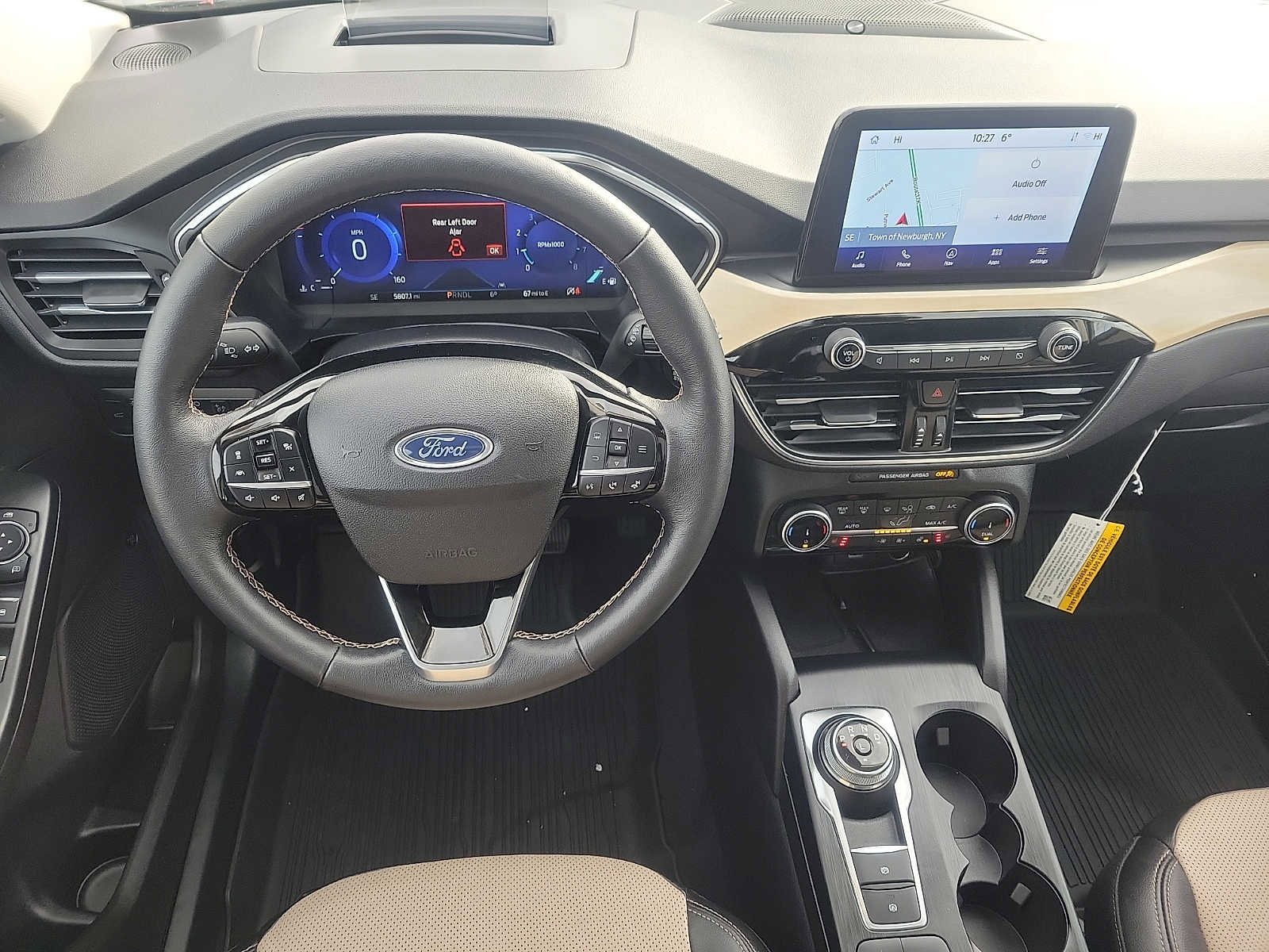 Certified 2022 Ford Escape Titanium w/ Titanium Elite Package image 11