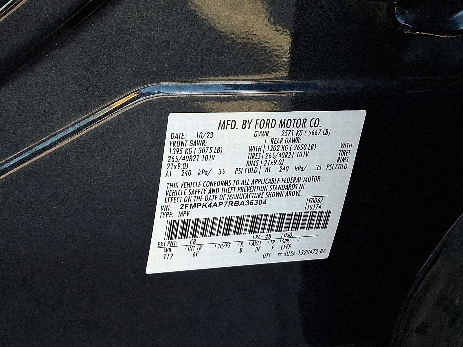 Certified 2024 Ford Edge ST w/ Equipment Group 401A image 27