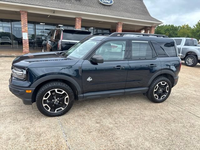Certified 2023 Ford Bronco Sport Outer Banks w/ Tech Package AWD/4WD image 1