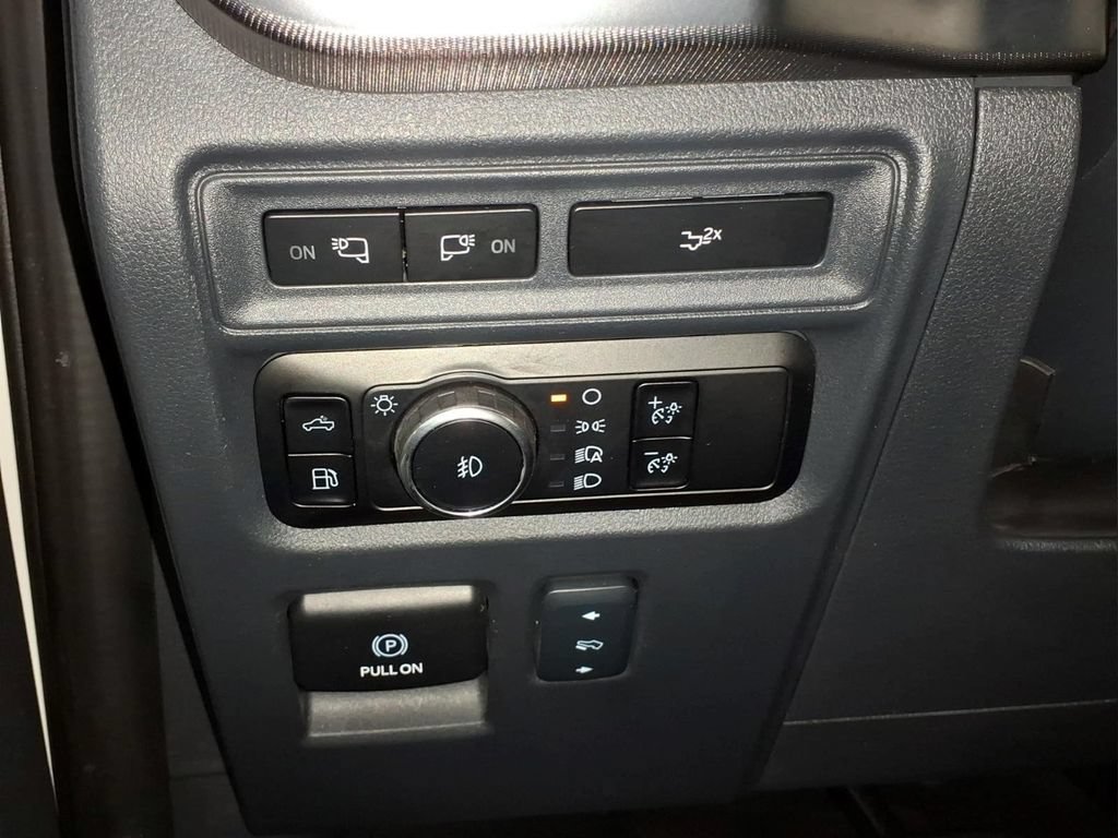 Certified 2024 Ford F150 Lariat AWD/4WD image 17