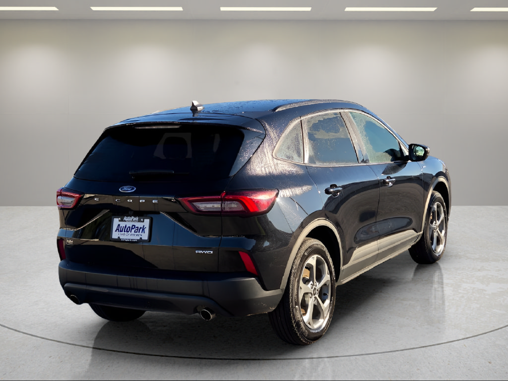 Certified 2025 Ford Escape ST-Line AWD/4WD image 8