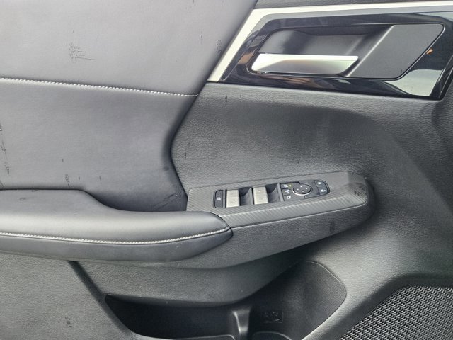 Used 2024 Mitsubishi Outlander SE FWD image 19