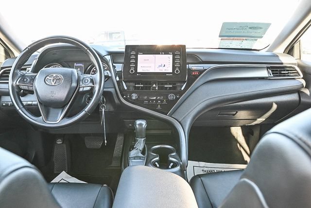 Used 2024 Toyota Camry SE FWD image 16