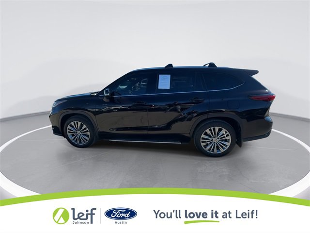 Used 2022 Toyota Highlander Platinum image 7