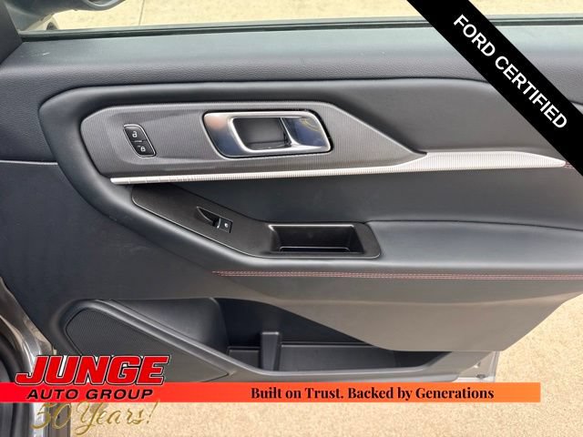 Certified 2025 Ford Explorer ST-Line AWD/4WD image 14