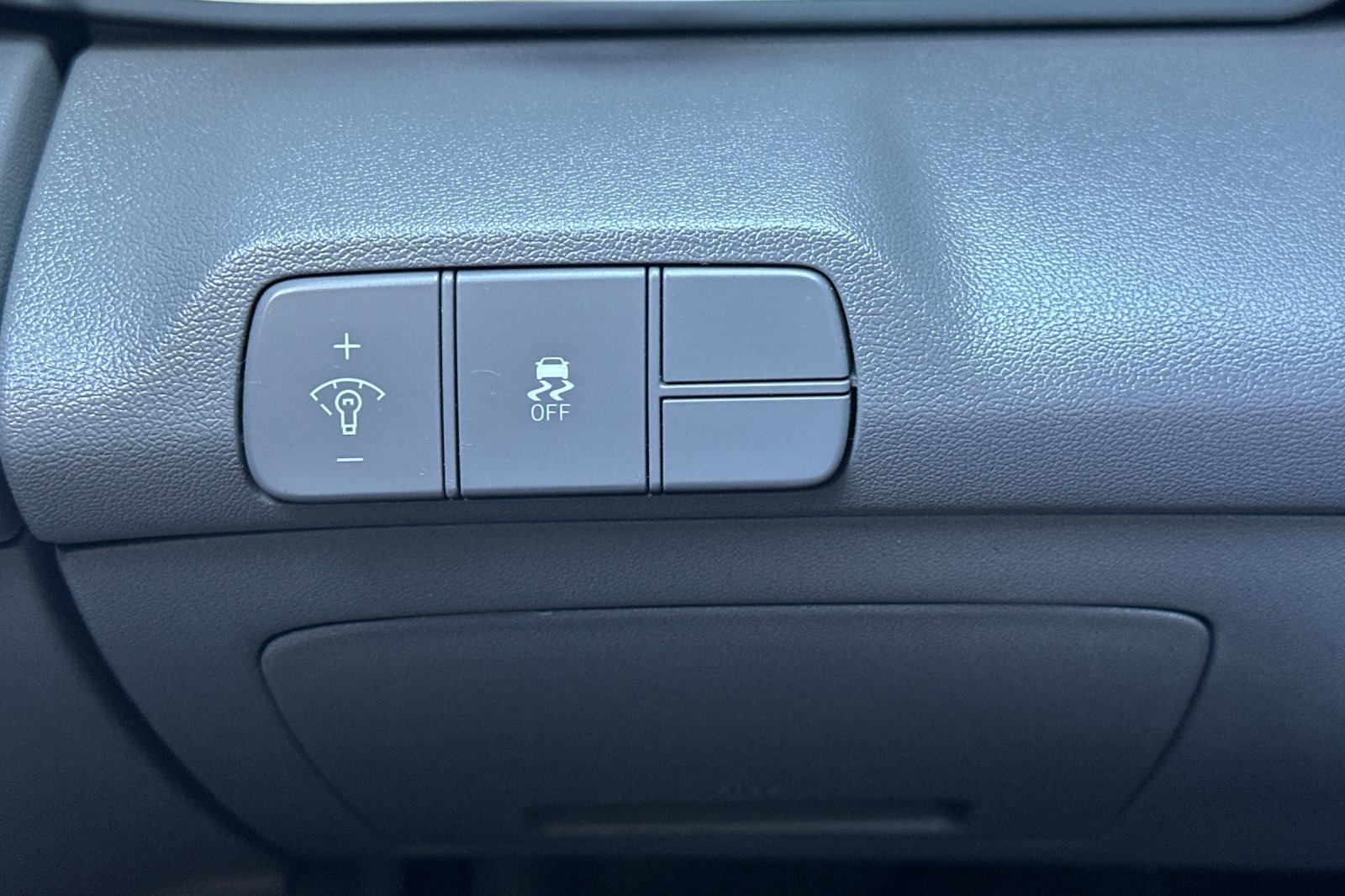Used 2024 Hyundai Elantra SEL FWD image 39