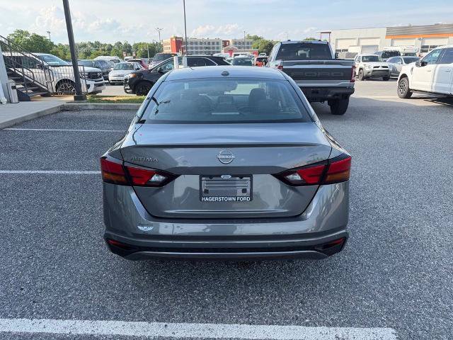 Used 2025 Nissan Altima 2.5 SV FWD image 7