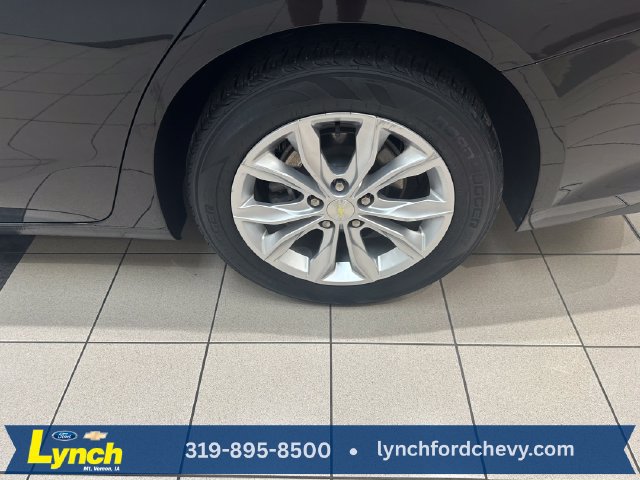 Used 2019 Chevrolet Malibu LT FWD image 26