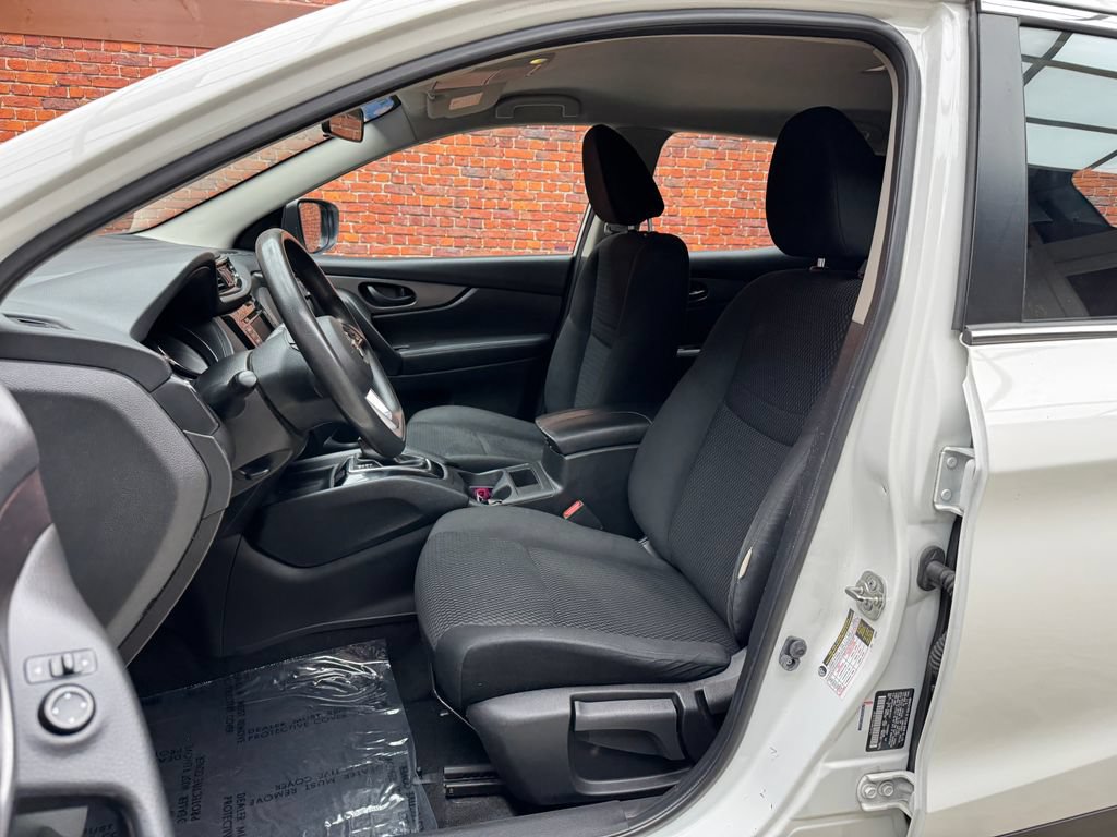 Used 2019 Nissan Rogue Sport S AWD/4WD image 24