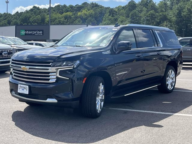 Used 2023 Chevrolet Suburban High Country AWD/4WD image 8