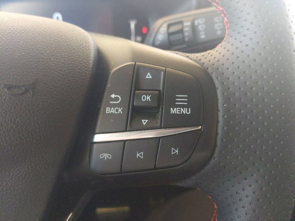 Certified 2023 Ford Escape ST-Line w/ Tech Pack #1 AWD/4WD image 18