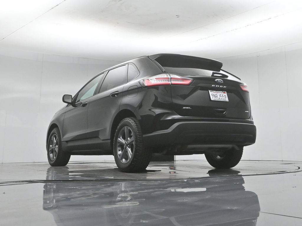 Certified 2024 Ford Edge SEL w/ Sport Appearance Package AWD/4WD image 47
