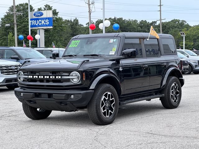 Certified 2023 Ford Bronco Outer Banks AWD/4WD image 3